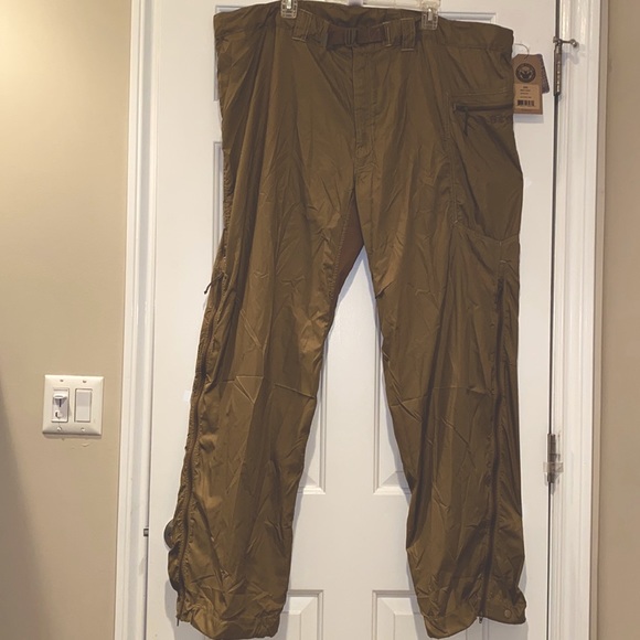 BEYOND Wind Pant NWT - Picture 8 of 16